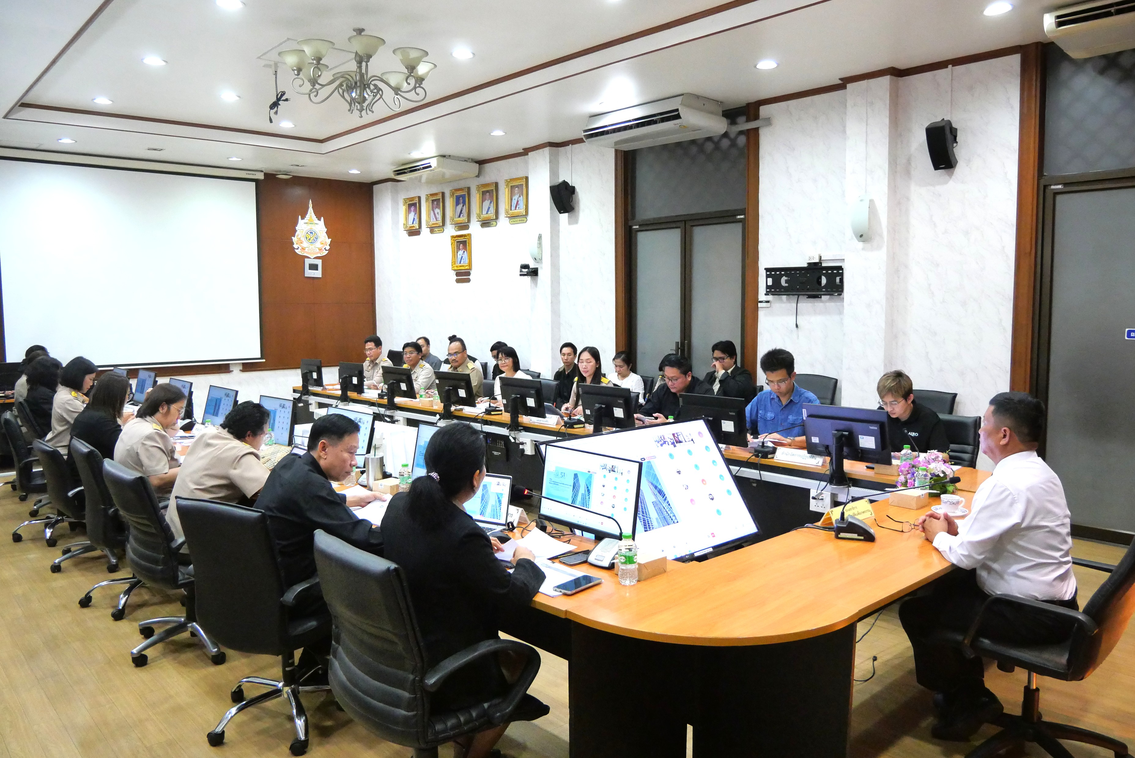 title - ประชุมคณะทำงานจัดวางระบบควบคุมภายใน และบริหารความเสี่ยงของสำนักงานการปฏิรูปที่ดินเพื่อเกษตรกรรม ครั้งที่&nbsp;2/2569 พร้อมประชุมผ่านระบบออนไลน์&nbsp;GDCC Space Plus